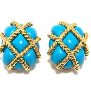 KENNETH JAY LANE, TURQUOISE GOLD ROPE QUILTED RESIN CLIP EAR